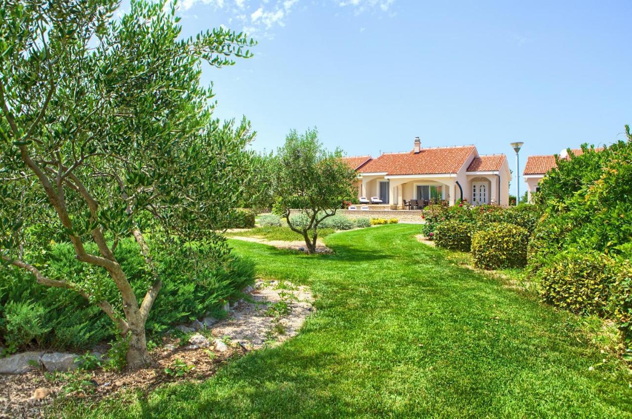 Villa Gardena Vrh  Buitenkant foto