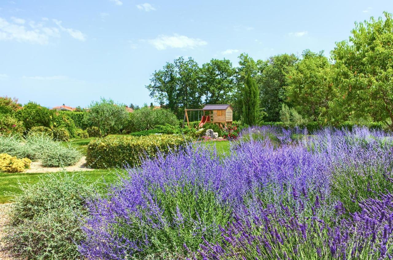 Villa Gardena Vrh  Buitenkant foto